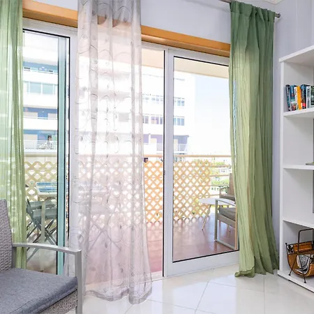Relaxing Algarve 1 Bed With Pool Appartement